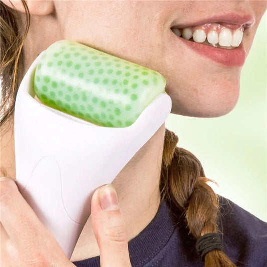 Chillura ice face roller full product view in blue